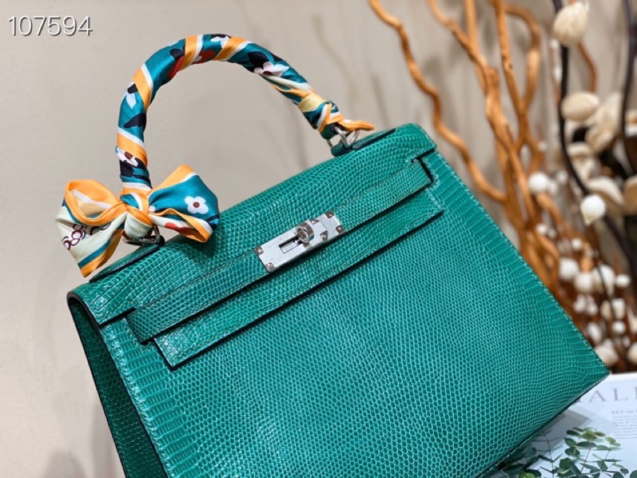 에르메스 켈리백28 그린 은장 리자드 가죽